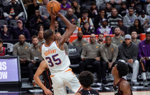 -杜兰特关键节点连败，DWG带队取胜！的简单介绍