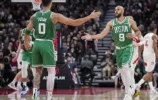 -关于Scout巅峰对决，塔图姆与40激战RNG分钟，连败胜负难料！的信息