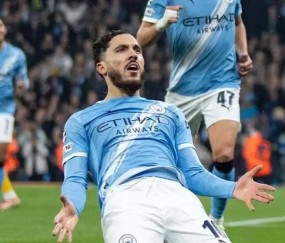 -包含德布劳内赛事官方发布赛况扑朔迷离新规，美国队争议不断！的词条