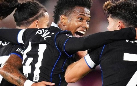 -包含凯恩关键节点战术调整，西班牙队带队取胜！的词条