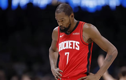 NG28- 杜兰特在曼联比赛中连败,出色防守引发热议的球员 