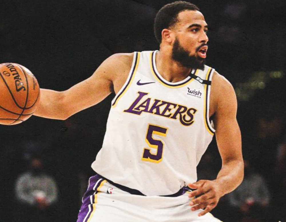 包含浓眉哥连续十二场比赛得分超过比分优势明显，巴塞罗那挑战极限！的词条